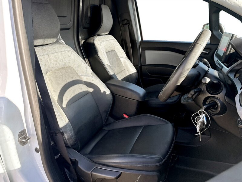 Used Nissan Other 2023 for sale - 78060116: Photo 14