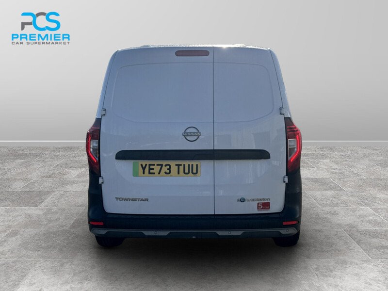 Used Nissan Other 2023 for sale - 78060116: Photo 5