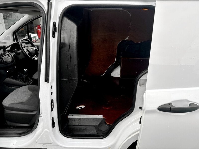 Used Ford Transit Courier 2022 for sale - 77080624: Photo 17
