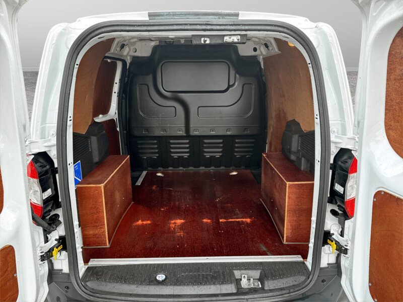 Used Ford Transit Courier 2022 for sale - 77080624: Photo 9