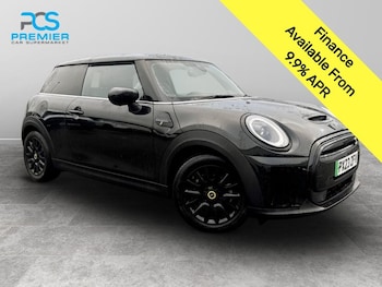 Used MINI Hatch 2023 for sale - 77241778: Photo