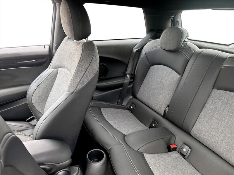 Used MINI Hatch 2023 for sale - 77241778: Photo 32