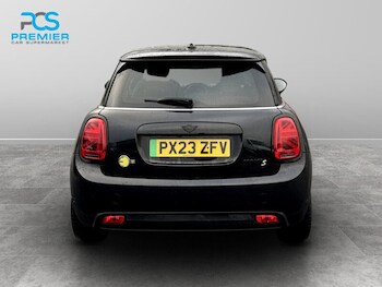 Used MINI Hatch 2023 for sale - 77241778: Photo