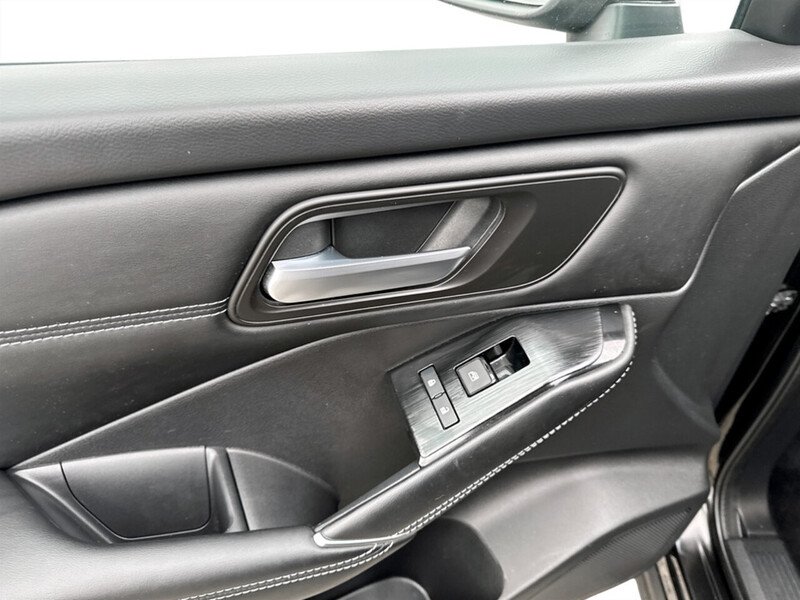 Used Nissan Qashqai 2021 for sale - 76016121: Photo 9