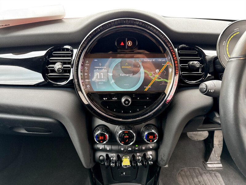 Used MINI Electric Hatch 2022 for sale - 76918059: Photo 15