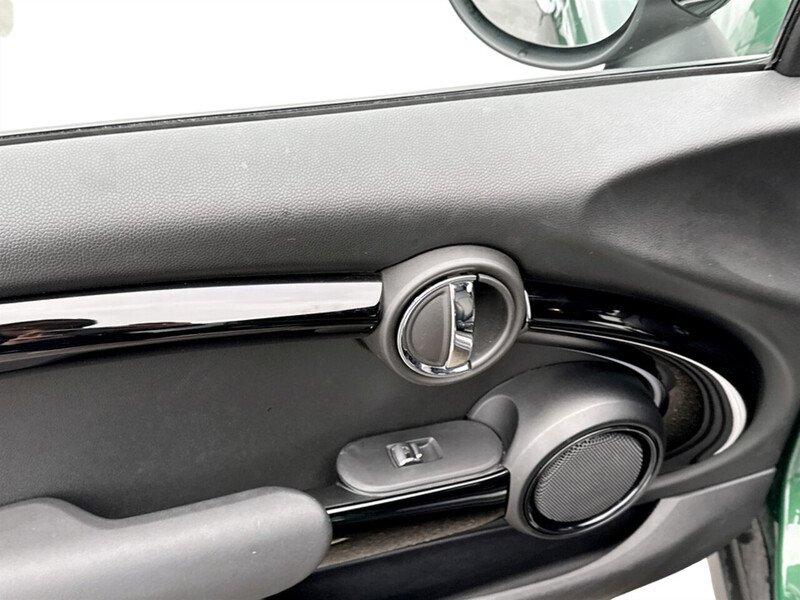 Used MINI Electric Hatch 2022 for sale - 76918059: Photo 16