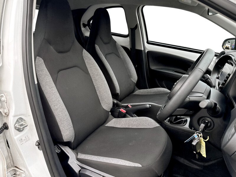 Used Toyota Aygo X 2022 for sale - 77022711: Photo 31