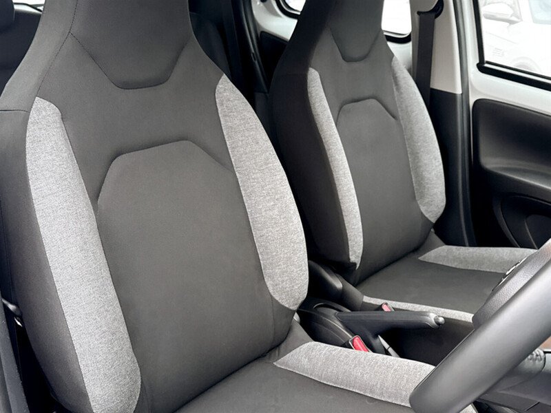 Used Toyota Aygo X 2022 for sale - 77107256: Photo 23