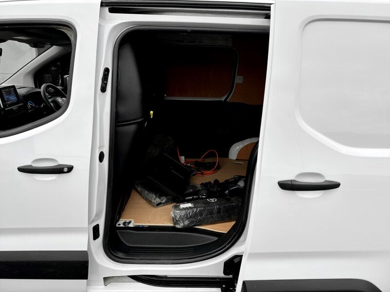 Used Toyota ProAce 2023 for sale - 77003352: Photo 30