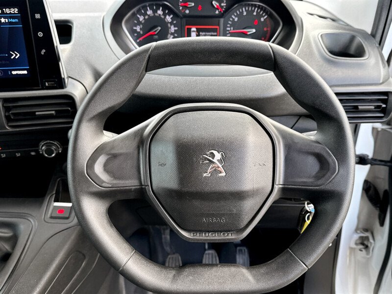 Used Peugeot Partner 2022 for sale - 78060125: Photo 13