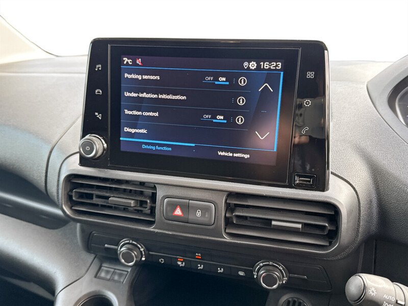 Used Peugeot Partner 2022 for sale - 78060125: Photo 25