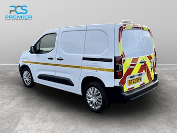 Used Peugeot Partner 2022 for sale - 78060125: Photo