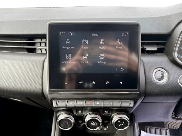 Used Renault Clio 2021 for sale - 76018897: Photo 12