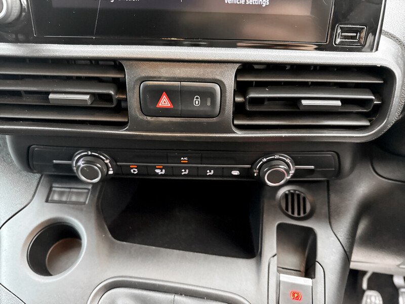 Used Vauxhall Combo 2021 for sale - 76806894: Photo 25