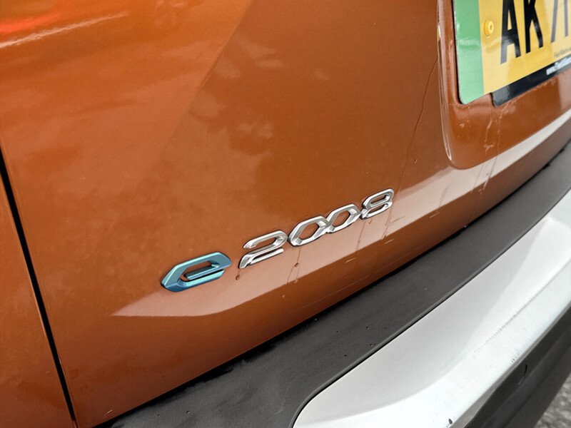 Used Peugeot E-2008 2022 for sale - 77622006: Photo 17
