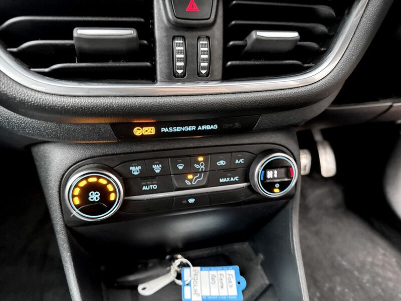 Used Ford Fiesta 2020 for sale - 76848507: Photo 25