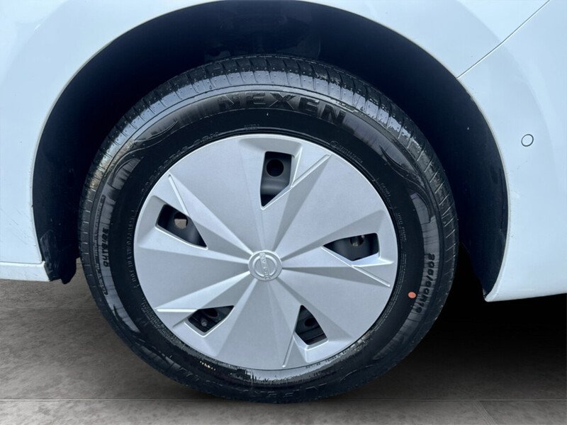 Used Nissan Other 2023 for sale - 77990161: Photo 13