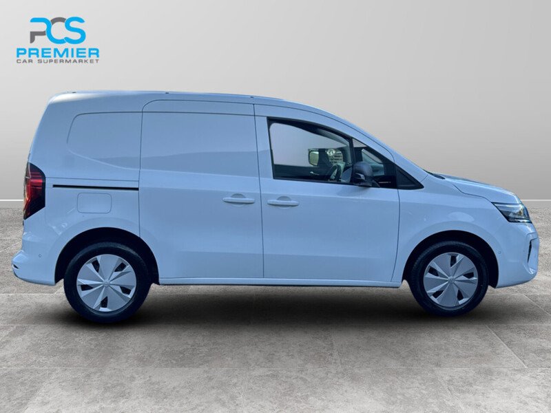 Used Nissan Other 2023 for sale - 77990161: Photo 6