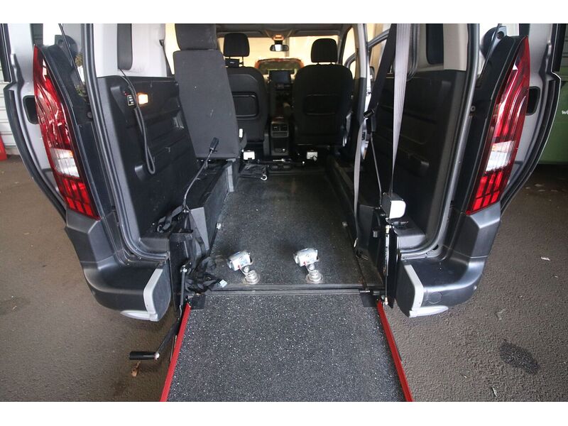 Used Peugeot Rifter 2022 for sale - 77947034: Photo 9