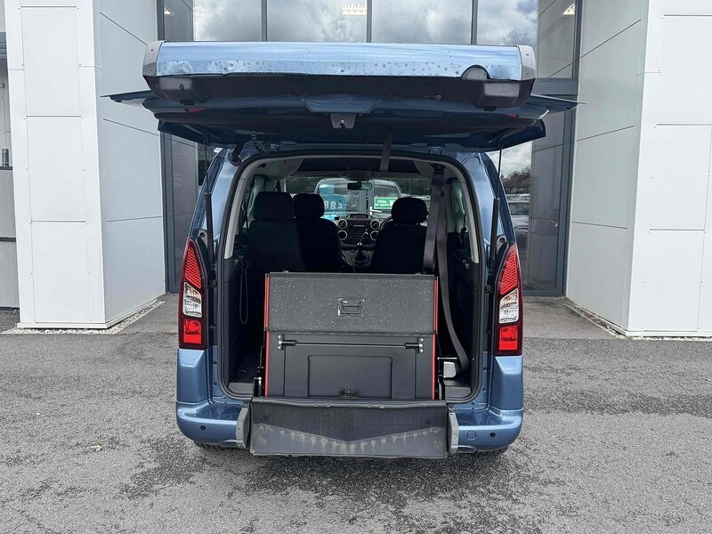 Vehicle 19