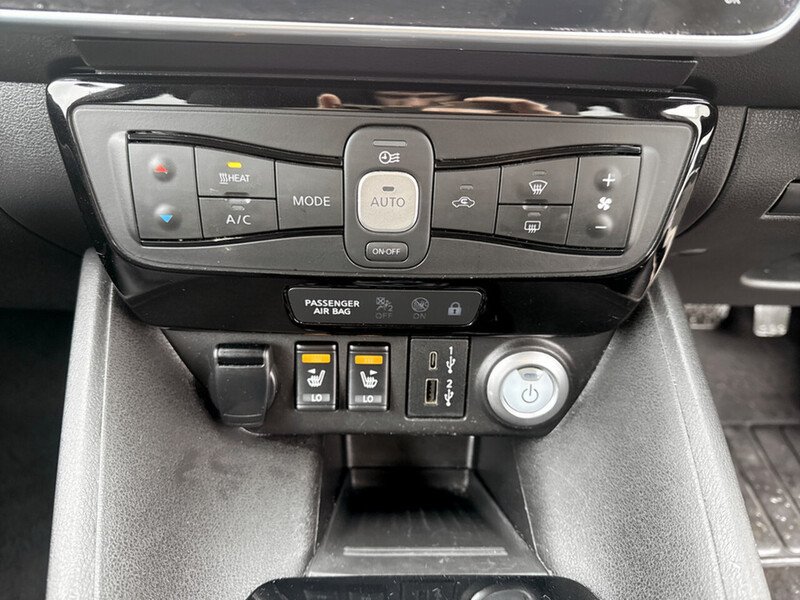 Used Nissan Leaf 2021 for sale - 77370270: Photo 11