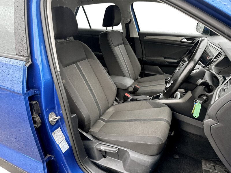 Used Volkswagen T-Roc 2021 for sale - 77677127: Photo 29