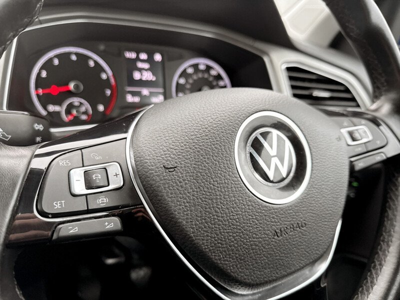 Used Volkswagen T-Roc 2021 for sale - 77677127: Photo 32