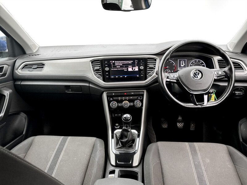 Used Volkswagen T-Roc 2021 for sale - 77677127: Photo 8