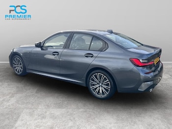 Used BMW 3 Series 2021 for sale - 76454815: Photo