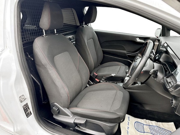 Used Ford Fiesta 2019 for sale - 76245528: Photo 33
