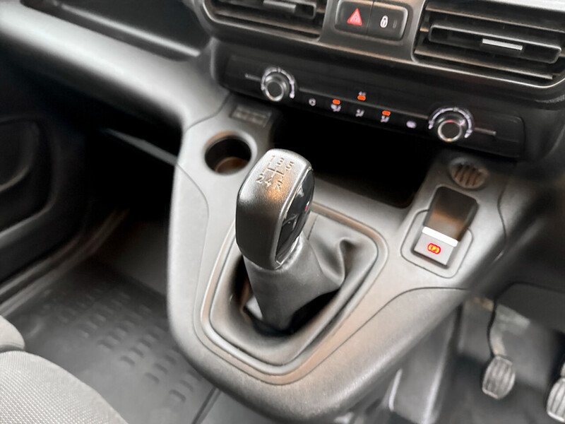 Used Peugeot Partner for sale - 76518487: Photo 24