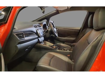 Used Nissan Leaf 2022 for sale - 77953541: Photo