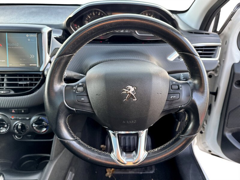 Used Peugeot 208 2018 for sale - 76643025: Photo 15