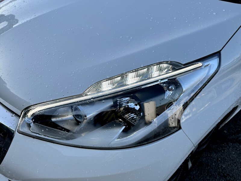 Used Peugeot 208 2018 for sale - 76643025: Photo 31