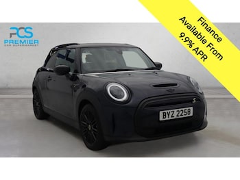 Used MINI Hatch 2021 for sale - 76651054: Photo