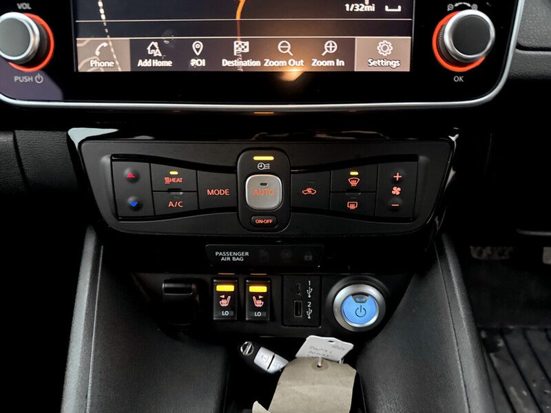 Used Nissan Leaf 2021 for sale - 77303232: Photo 29