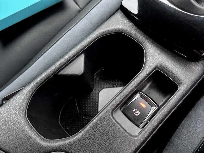 Used Nissan Leaf 2021 for sale - 77303232: Photo 9