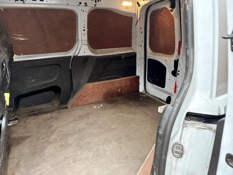 Used Peugeot Partner 2022 for sale - 77805834: Photo 18