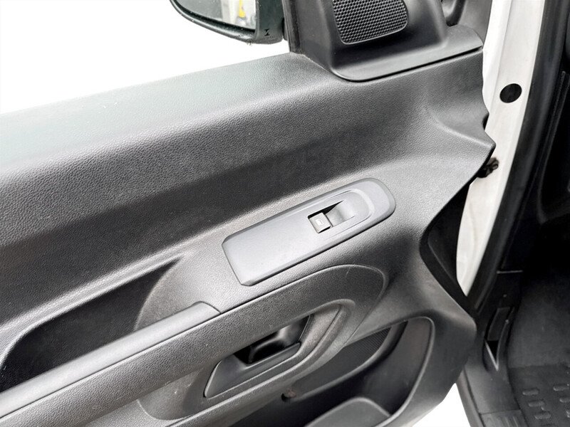 Used Peugeot Partner 2022 for sale - 77805834: Photo 23