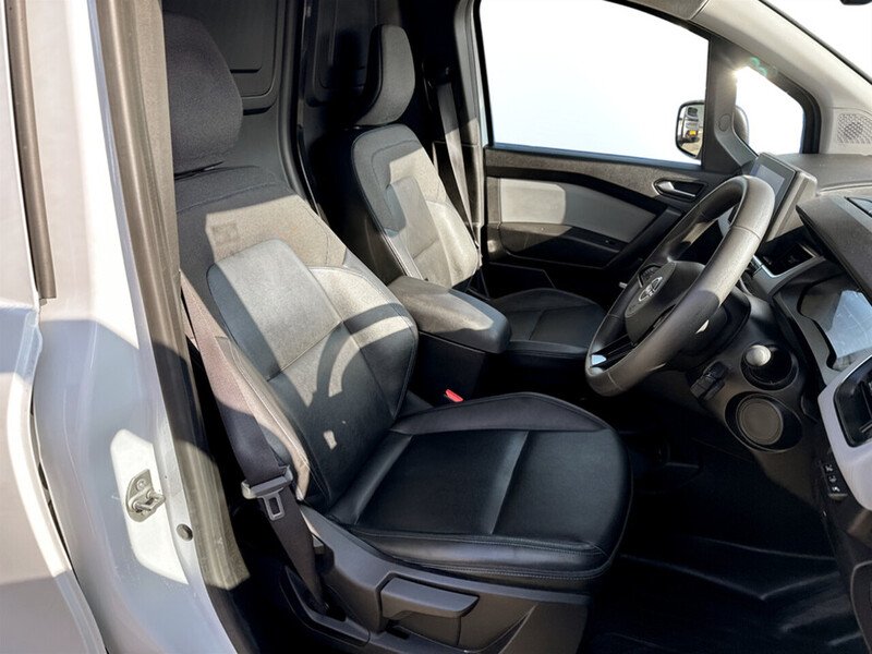 Used Nissan Other 2023 for sale - 77976791: Photo 38