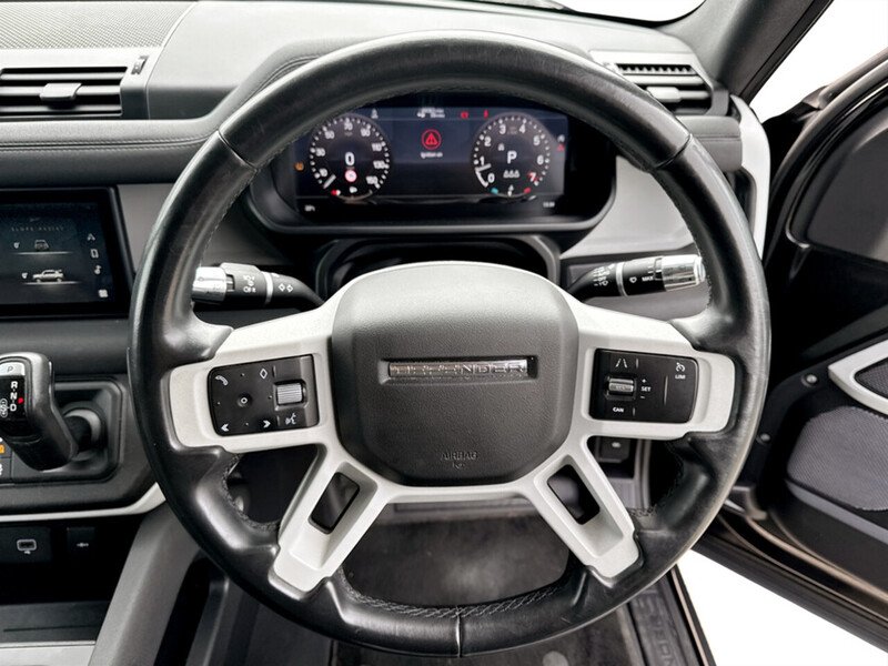 Used Land Rover Defender 2020 for sale - 76163633: Photo 10