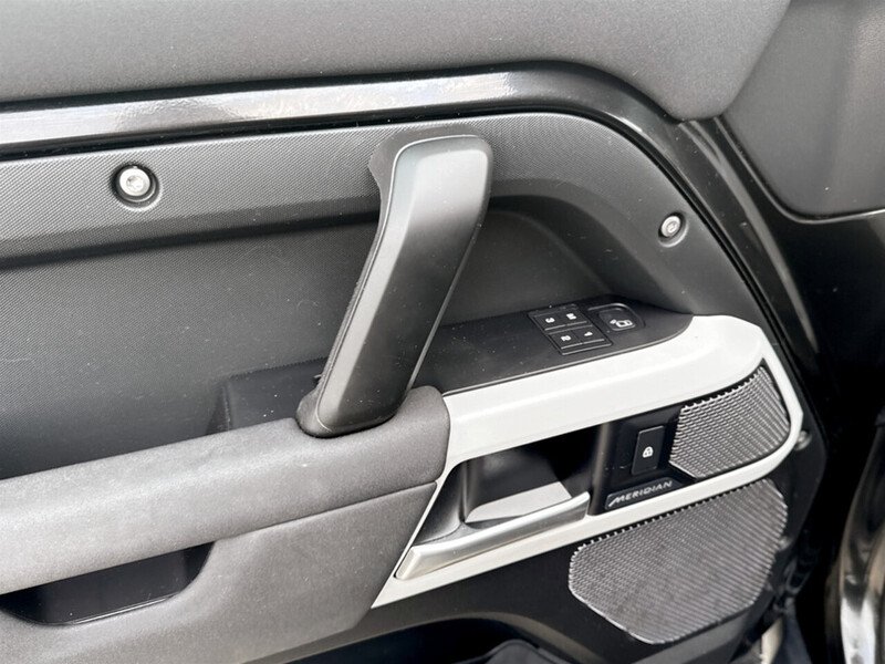 Used Land Rover Defender 2020 for sale - 76163633: Photo 20