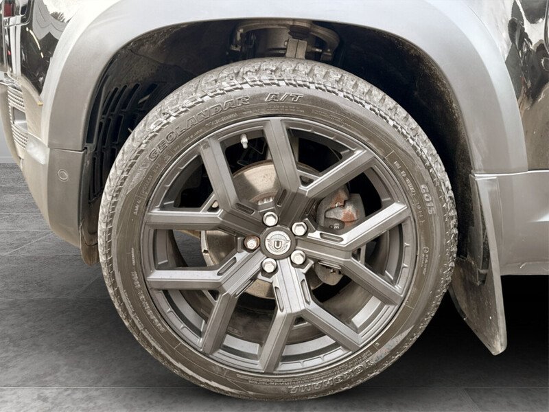 Used Land Rover Defender 2020 for sale - 76163633: Photo 22