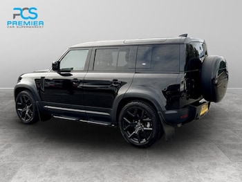 Used Land Rover Defender 2020 for sale - 76163633: Photo 3