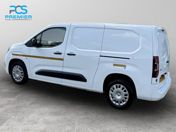 Used Vauxhall Combo 2020 for sale - 76126037: Photo 3
