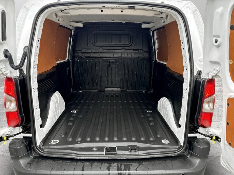 Used Toyota ProAce 2022 for sale - 76962858: Photo 11