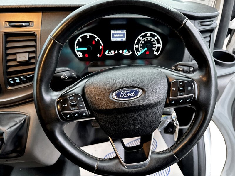 Used Ford Transit Custom 2022 for sale - 76378859: Photo 13