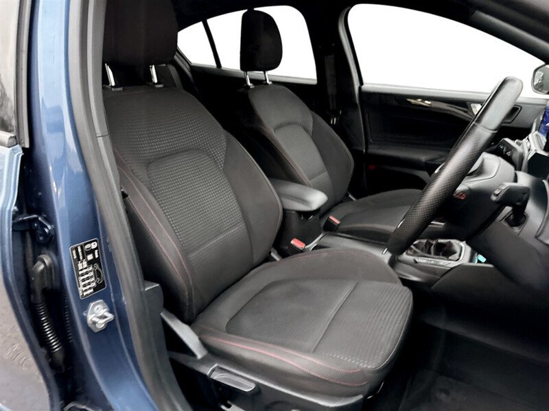 Used Ford Focus 2022 for sale - 76831595: Photo 24