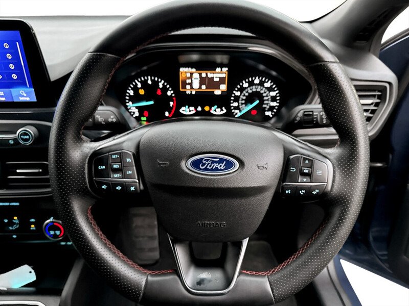 Used Ford Focus 2022 for sale - 76831595: Photo 25