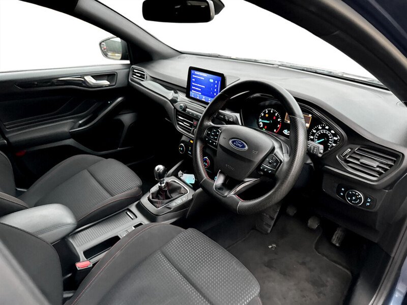 Used Ford Focus 2022 for sale - 76831595: Photo 9